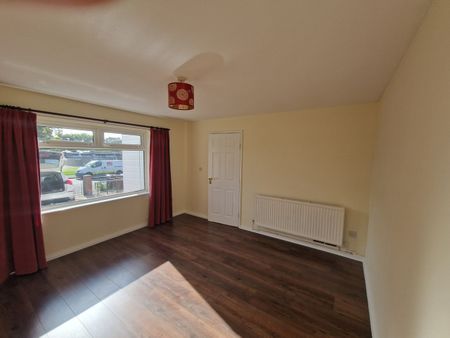 3 Bed Terraced House, Hungerhill Road, NG3 - Photo 3