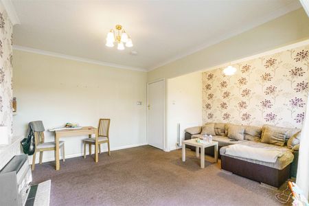 2 bed flat to rent in Great North Road, Newcastle Upon Tyne, NE3 - Photo 2