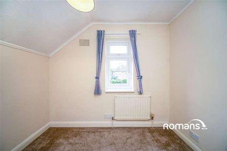 Westover Road, Fleet, Hampshire, GU51 - Photo 4