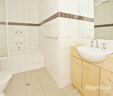 2-Bedroom Apartment Near Monash University - Photo 5