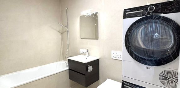 2.5 Zimmer, 85 m², 1. Stock - Photo 2