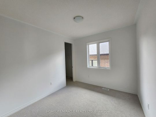 For Lease - 344 Madelaine Drive, Barrie, Ontario - Photo 1