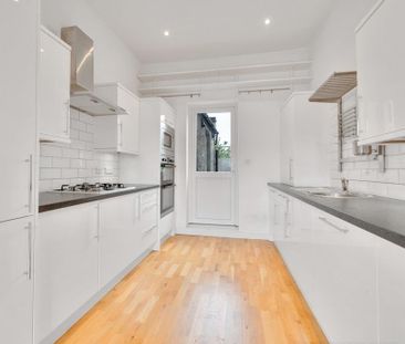 2 bedroom flat to rent - Photo 6