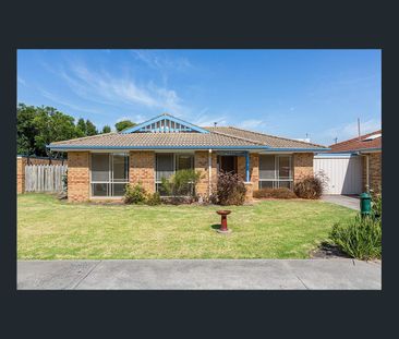 SWEET UNIT IN THE MOST PEACEFUL COMPLEX IN THIS SEASIDE SUBURB - Photo 5