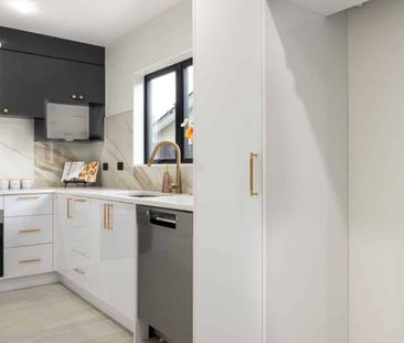 Contemporary Family Home – Space, Style, and Location Combined - Photo 3