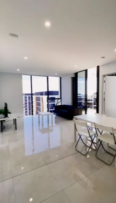 2 Finch Dr, Eastgardens, Sydney - Photo 1