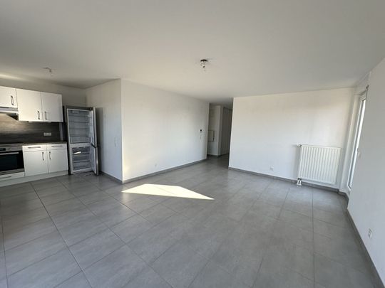 Location Appartement 4 pièces 83m² SOUFFELWEYERSHEIM 67460 - Photo 1