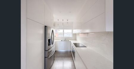 Neat Retreat with Water Views and Modern Elegance - Photo 4