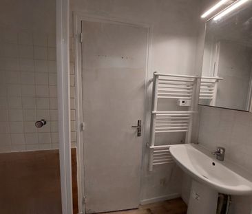 Location Appartement 2 pièces 36m² ST AUBIN LES ELBEUF 76410 - Photo 4