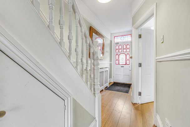 4 bedroom terraced house to rent - Photo 1