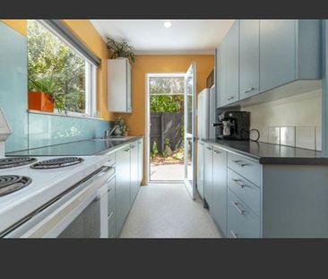 2BR+office Townhouse in Merivale. - Photo 5