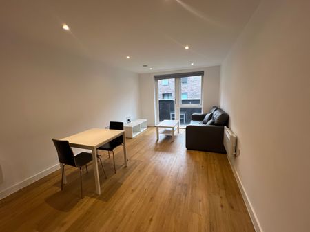 1 Bed Flat, Advent Way, M4 - Photo 3