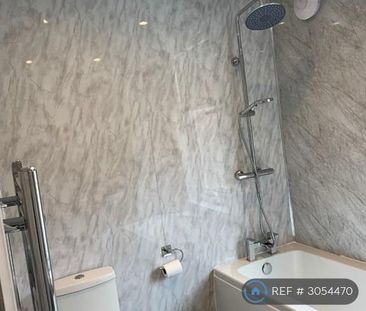 5 bedroom terraced house to rent - Photo 5