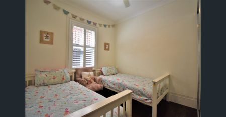 Traditional period semi with modern updates moments to amenities - Photo 3