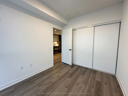 8 Interchange Way #4810 - Photo 2