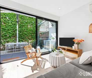 Serene Charm with Beautiful Courtyard - Photo 3