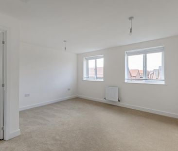 3 bedroom terraced house to rent - Photo 3
