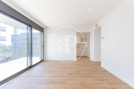 Newly built apartment for rent in Finestrelles - Photo 5