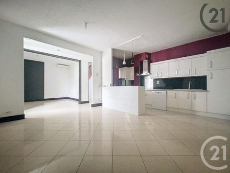 Location Maison 5 pièces 115m² TROYES 10000 - Photo 4