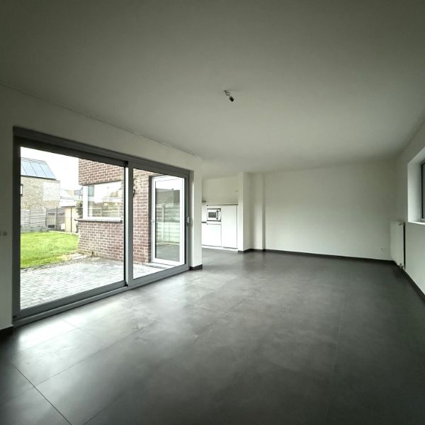 Huis te huur in Harelbeke - Photo 1