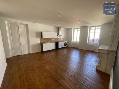Location Appartement 3 pièces 68m² BOURG EN BRESSE 01000 - Photo 2