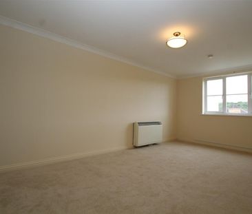 Princes Gate, High Wycombe - Photo 1