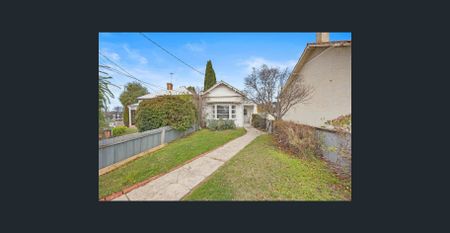 Located in a much sought after central Ballarat location, this beautifully presented home is a must see. - Photo 4