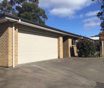 2/27 Healey Street, Goulburn, NSW 2580 - Photo 3