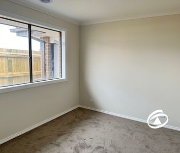 10 Blue Lily Circuit, 3977, Junction Village Vic - Photo 3