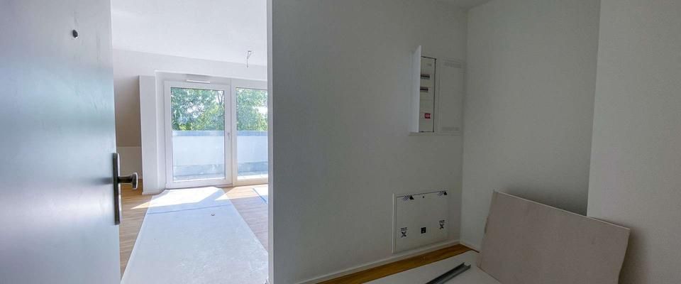Charmante 1,5 Zimmer-Dachgeschosswohnung mit Balkon - Photo 1