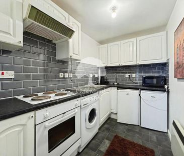 Studio to rent - Photo 3