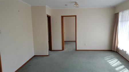 Two Bedroom in Chartwell - Chartwell - Photo 5