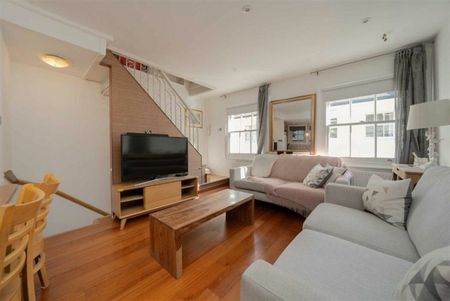 Lancaster Mews, Bayswater, W2 - Photo 3