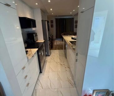 Maison à étages à louer - Laval (Sainte-Dorothée) (Ouest Islemère) - Photo 4