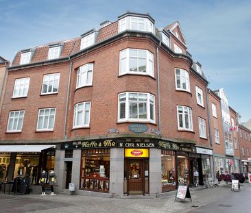 Charmerende taglejlighed i Aalborg med lys hems og gode indretnings... - Photo 5