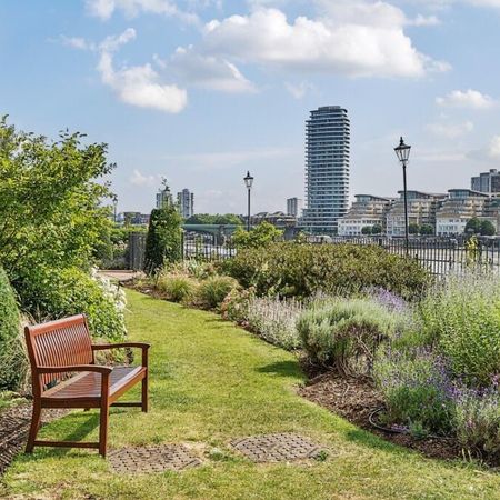 3 Bed Flat, Watermans Quay, SW6 - Photo 3