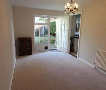 3 bedroom terraced house to rent - Photo 4