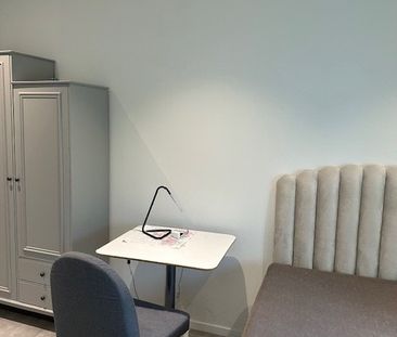 Sjättenovembervägen, Älvsjö - Photo 1