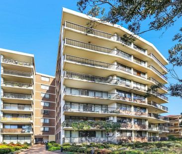 Perfectly Positioned Renovated Apartment! - Photo 6