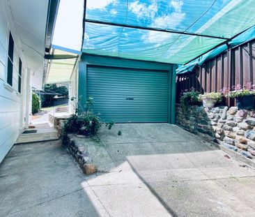 RENOVATED THREE BEDROOM HOME IN OXLEY VALE - Photo 1