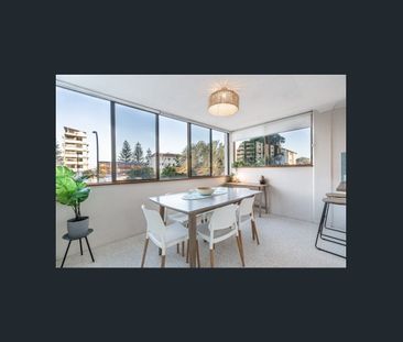 Coastal Comfort and Contemporary Living in the Heart of Golden Beach - Photo 4