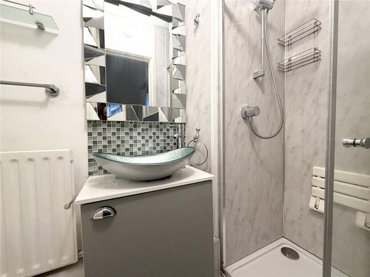 5 bedroom terraced house to rent - Photo 1