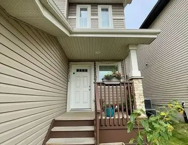 Three bedroom (Carpet), two and a half washroom, Duplex- Tamarak Common | 2806 15st NW, Edmonton - Photo 1