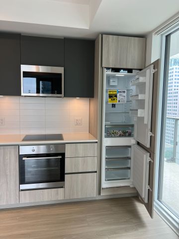 For Lease - 8 Widmer Street Unit# 2112, Toronto, Ontario - Photo 3