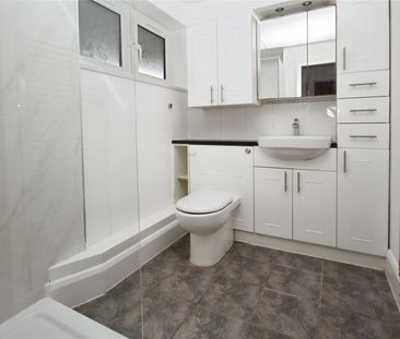 Avenue Road, London, SE25 4EA - Photo 3