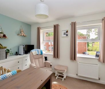 2 bedroom terraced house to rent - Photo 1