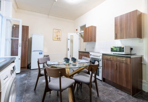 Fortess Road, London - Photo 1