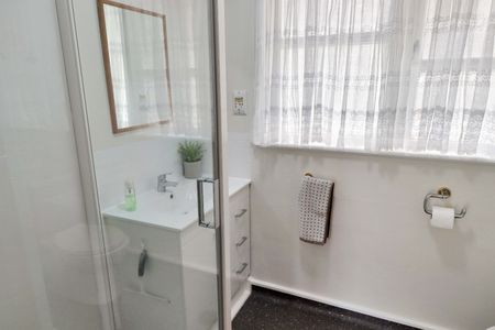 Woburn Living - Photo 5