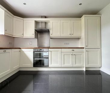 55 Windsor Hill, Waringstown, BT66 7FZ - Photo 2
