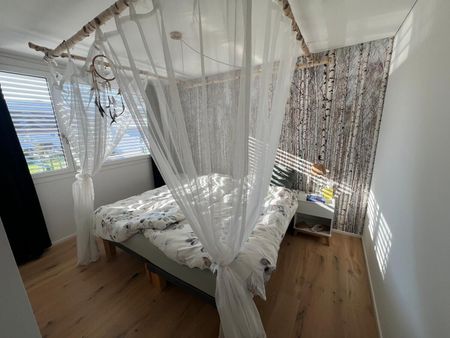 MAISON DE 6 PIÈCES À OFTRINGEN (AG), MEUBLÉE, TEMPORAIRE - Foto 2